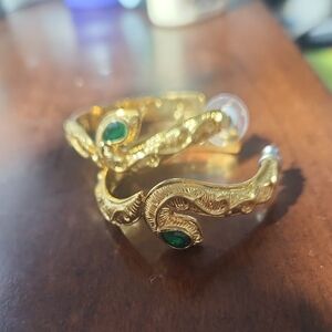 Elegant Gold and Green Earrings